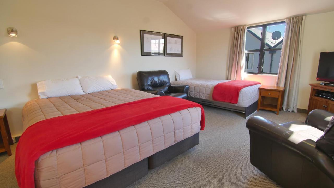 Country Glen Lodge Крайстчърч Екстериор снимка